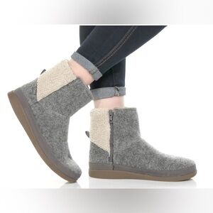 Chaco Revel Tall Felt Boot - Women's 6.5